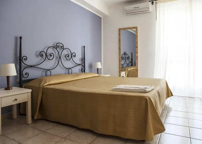 Amarea - Aeolian Charme Szálloda Canneto
